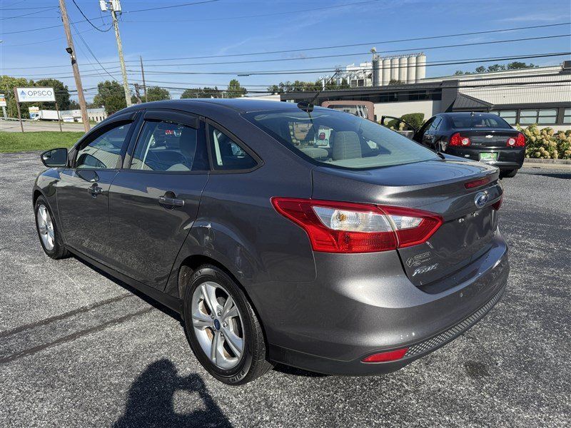 Used 2014 Ford Focus SE FWD image 7