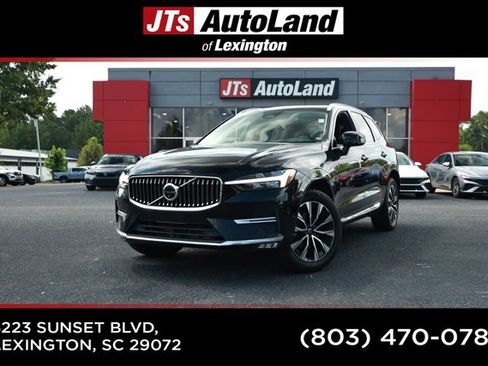 Used 2023 Volvo XC60 B5 Plus FWD image 1