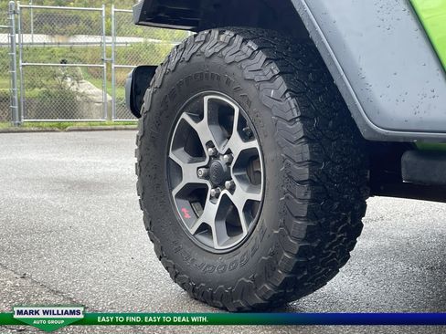 Used 2018 Jeep Wrangler Unlimited Rubicon image 10