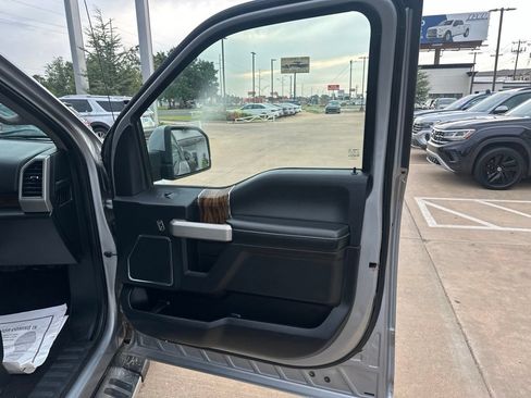 Used 2020 Ford F150 Lariat AWD/4WD image 26