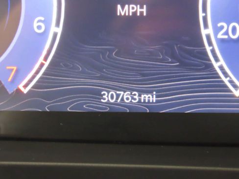 Used 2022 Jeep Grand Cherokee L Limited RWD image 10