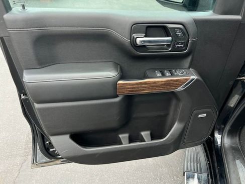Certified 2020 Chevrolet Silverado 1500 High Country w/ Technology Package AWD/4WD image 12