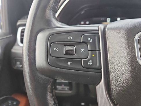 Used 2023 GMC Yukon Denali Ultimate image 26