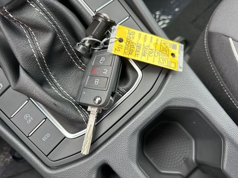 New 2025 Volkswagen Jetta Sport image 29