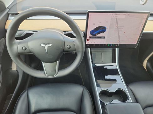 Used 2020 Tesla Model Y Long Range AWD/4WD image 10