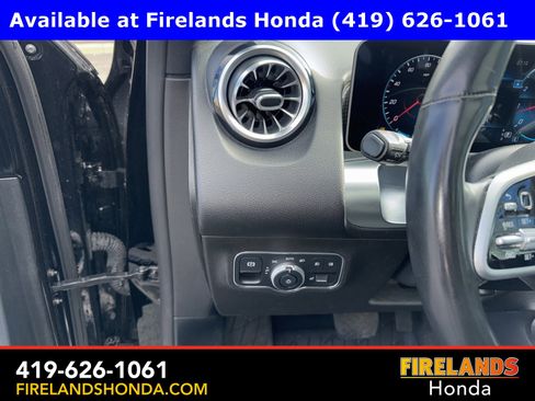 Used 2021 Mercedes-Benz GLB 250 4MATIC image 15