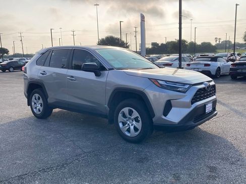 Certified 2025 Toyota RAV4 LE FWD image 3