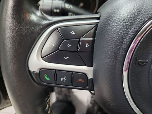 Used 2019 Jeep Compass Latitude image 35