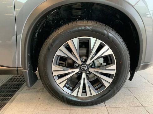 Used 2023 Nissan Rogue SV w/ SV Premium B Package AWD/4WD image 26