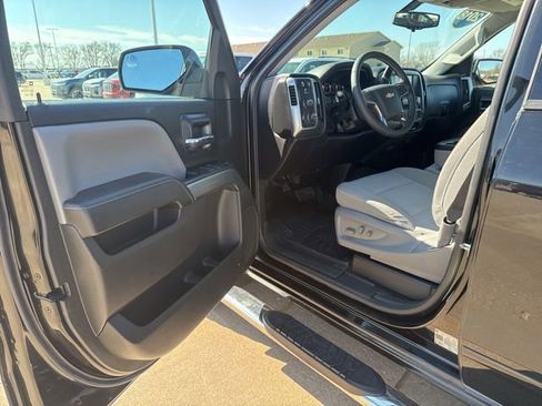 Used 2018 Chevrolet Silverado 1500 LT w/ All Star Edition image 12