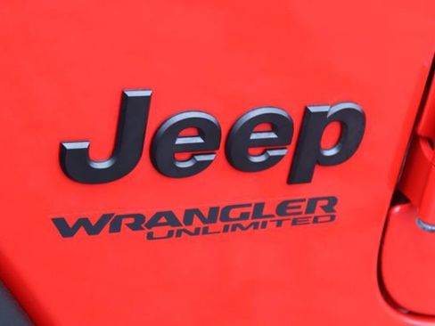 Used 2022 Jeep Wrangler Unlimited Sport AWD/4WD image 8