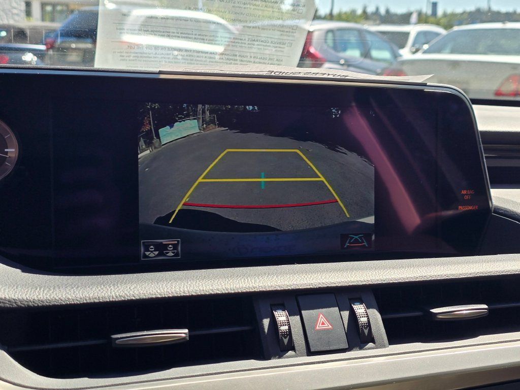 Used 2019 Lexus ES 350 w/ Premium Package FWD image 9