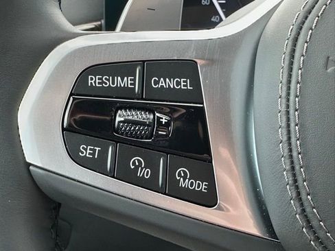 Used 2026 BMW X5 xDrive40i w/ M Sport Package image 16