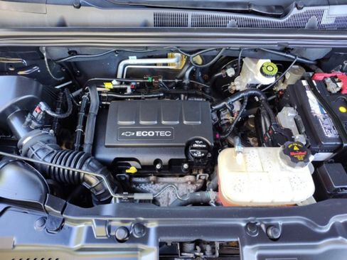 Used 2015 Chevrolet Trax LTZ image 9