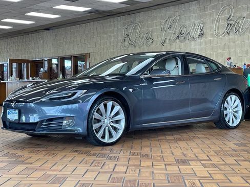 Used 2018 Tesla Model S 100D AWD/4WD image 4