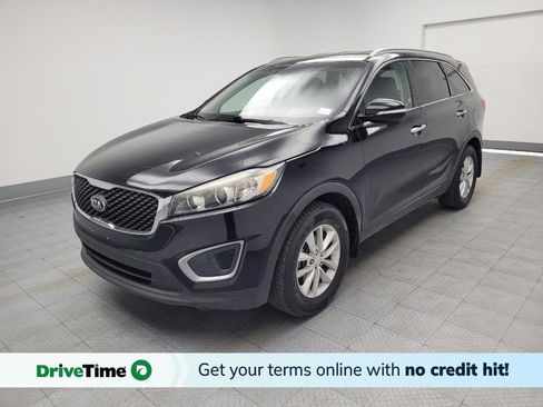 Used 2016 Kia Sorento LX image 1