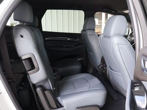 Used 2023 Buick Enclave Essence FWD image 22