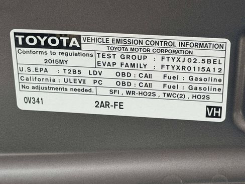 Used 2015 Toyota Camry SE FWD image 14