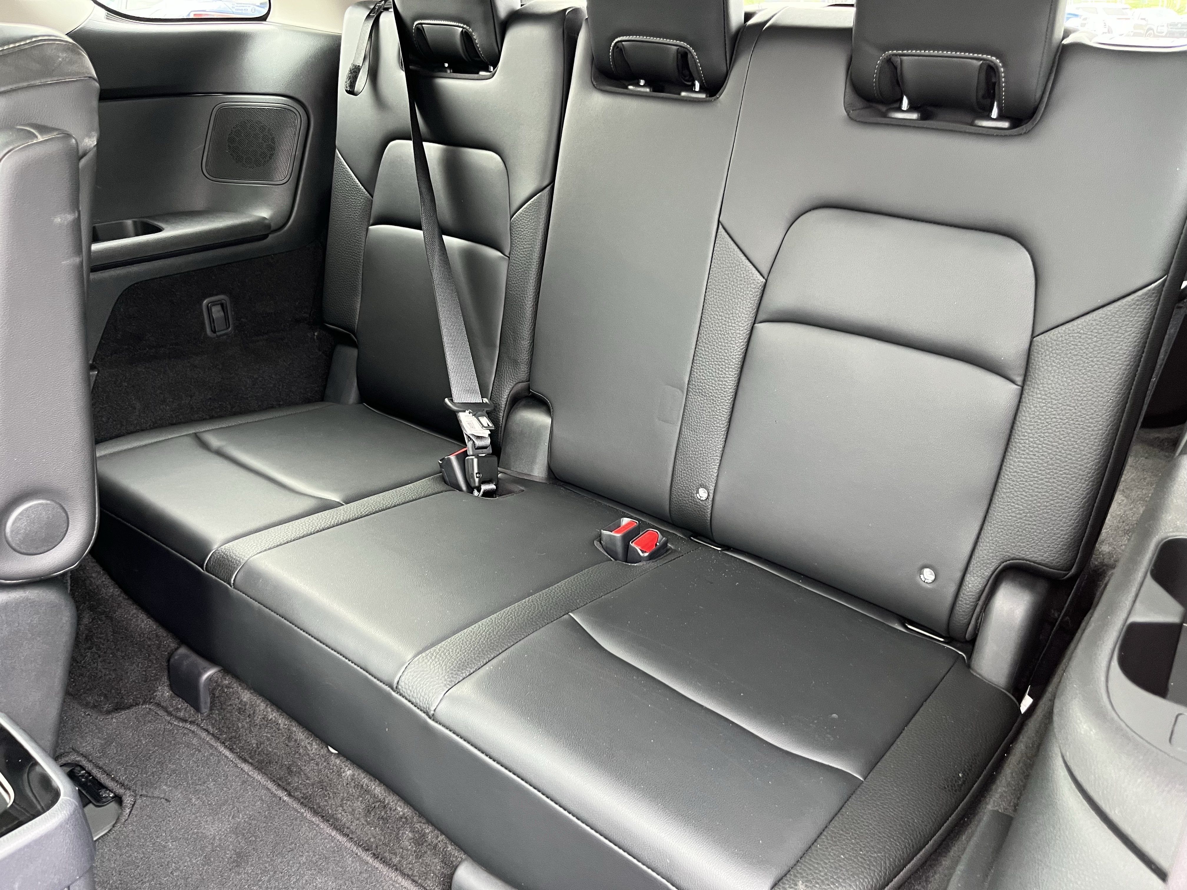 Used 2024 Nissan Pathfinder SL w/ SL Premium Package AWD/4WD image 19