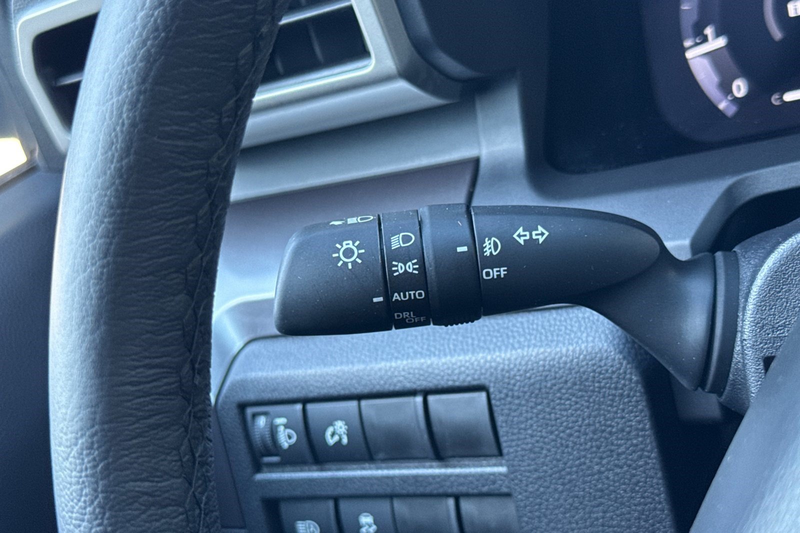 Used 2026 Toyota Tacoma TRD Off-Road AWD/4WD image 31