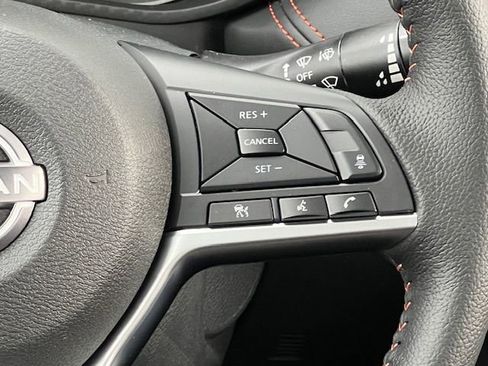 New 2025 Nissan Versa SR w/ Trunk Package image 25