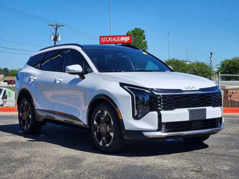 New 2026 Kia Sportage SX FWD image 3