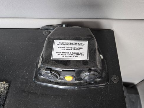 Used 2021 RAM ProMaster 1500 image 8