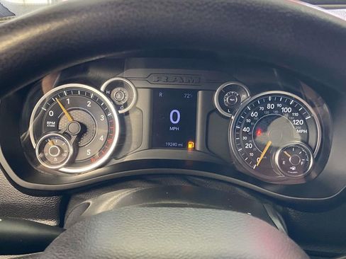 Used 2022 RAM 2500 Tradesman w/ Chrome Appearance Group image 29