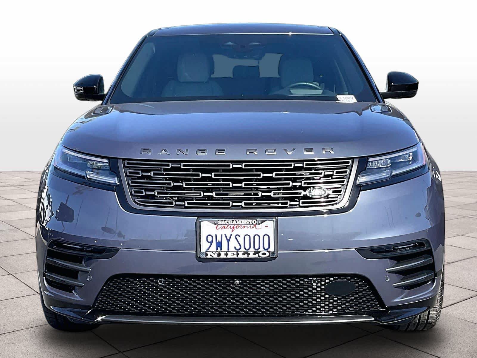 Used 2026 Land Rover Range Rover Velar Dynamic SE AWD/4WD image 3