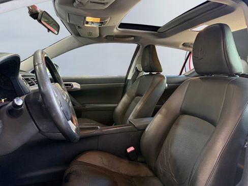 Used 2012 Lexus CT 200h Premium FWD image 16