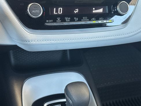Certified 2023 Toyota Corolla SE FWD image 18
