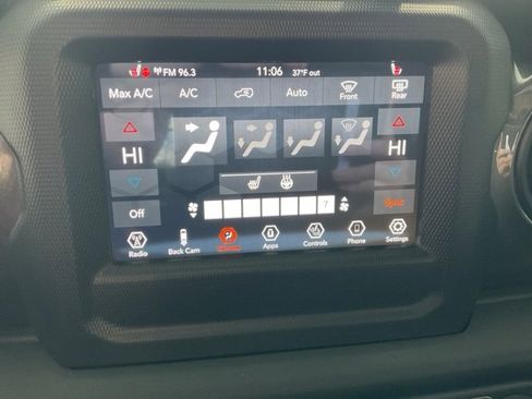 Used 2019 Jeep Wrangler Unlimited Sport image 14