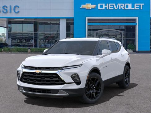 New 2025 Chevrolet Blazer LT w/ Sound & Technology Package image 6