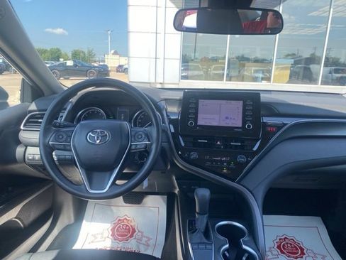 Used 2023 Toyota Camry LE image 14