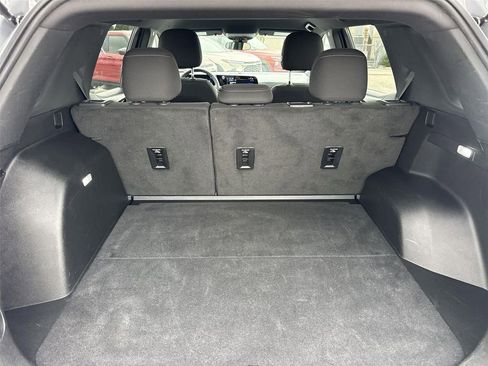 Used 2025 Chevrolet Equinox LT FWD image 23