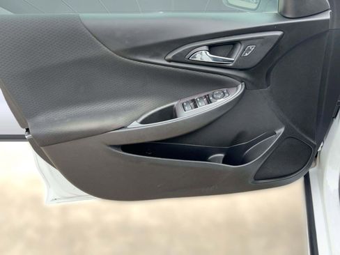 Used 2020 Chevrolet Malibu LS image 13