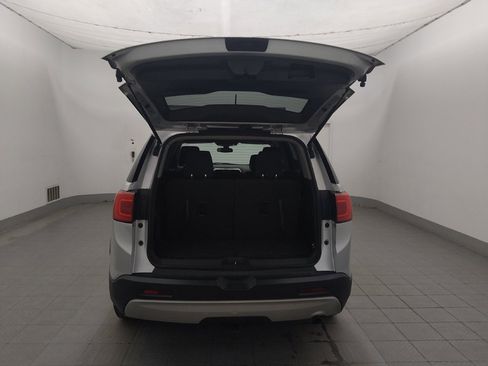 Used 2019 GMC Acadia SLE FWD image 29
