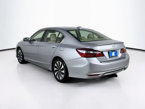 Used 2017 Honda Accord EX-L image 5
