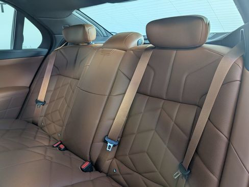 New 2026 BMW 740i xDrive AWD/4WD image 15