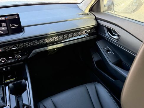 Used 2025 Honda Accord EX-L image 14