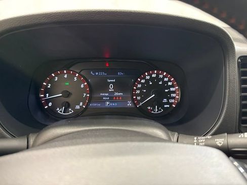 Used 2023 Nissan Frontier PRO-4X AWD/4WD image 25