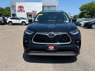Used 2023 Toyota Highlander Platinum AWD/4WD video 2