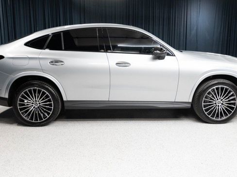 New 2027 Mercedes-Benz GLC 300 4MATIC image 4