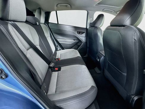 Used 2024 Subaru Crosstrek 2.0i Premium image 27