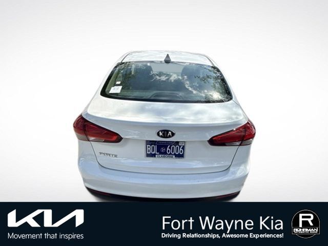 Used 2018 Kia Forte LX w/ LX Popular Package FWD image 4
