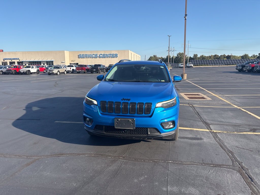 Used 2021 Jeep Cherokee Latitude Plus AWD/4WD image 7