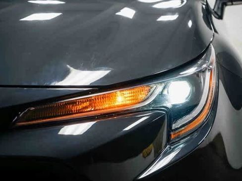 Certified 2023 Toyota Corolla LE image 7