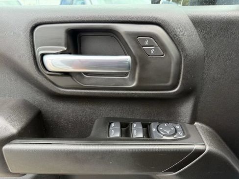 Used 2025 Chevrolet Silverado 2500 W/T w/ WT Convenience Package AWD/4WD image 21