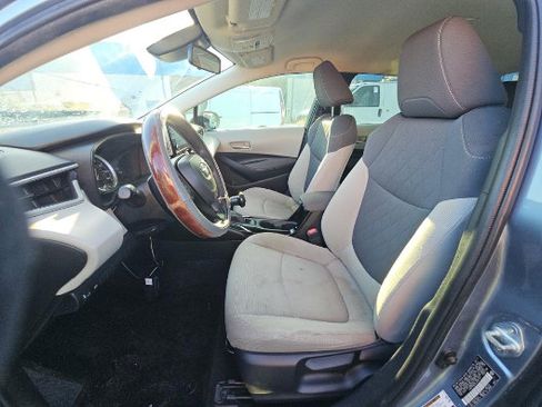Used 2020 Toyota Corolla LE FWD image 8