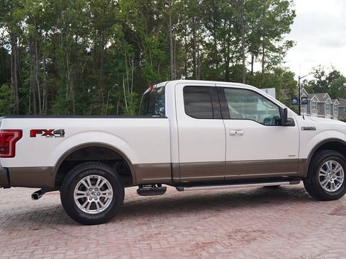 Used 2015 Ford F150 Lariat w/ Equipment Group 501A Mid AWD/4WD image 7